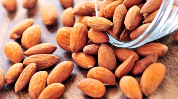The Role of Almonds in Boosting Your Immune System