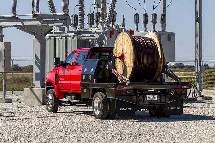 Heavy-Duty Truck Bed Cable Winder for Construction Professionals