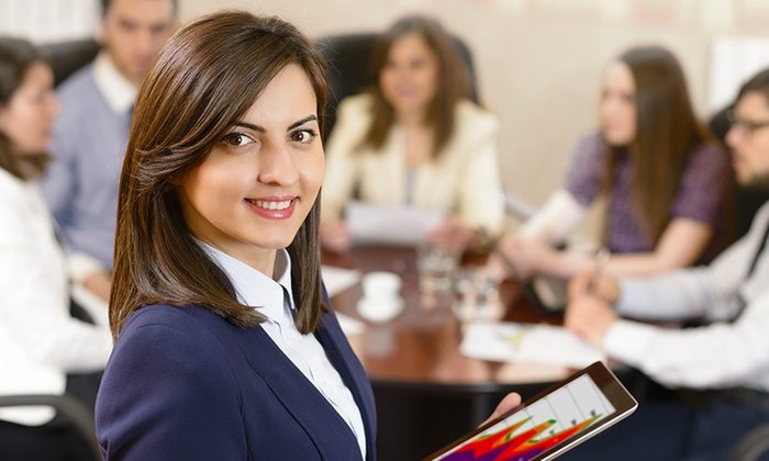 Why English Speaking Course industry is a blessing for all working professionals?