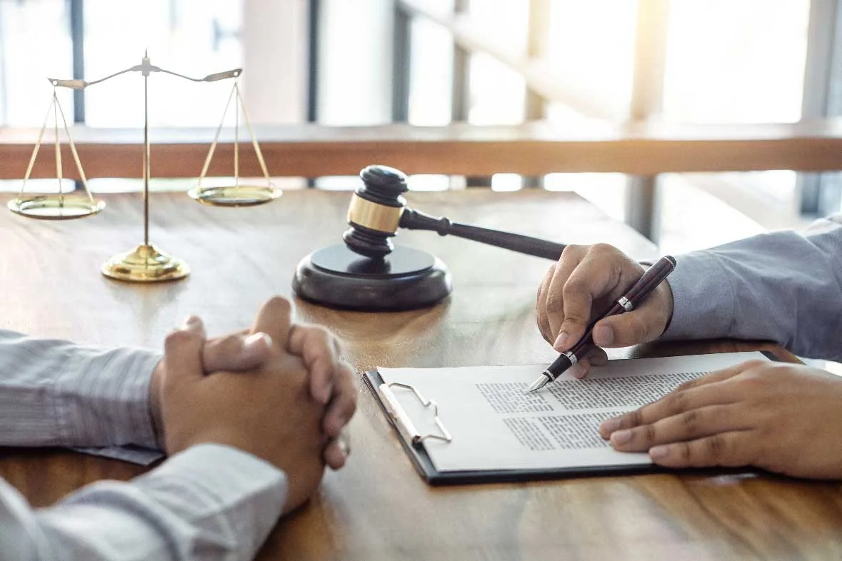 The Architects of Legacy: A Comprehensive Guide to Selecting Will and Trust Attorneys